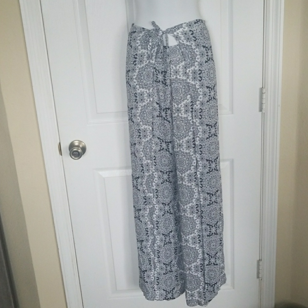 Maxi pants